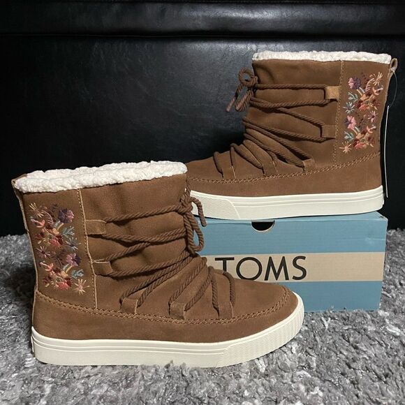 NIB TOMS Alpine Winter Leather Booties - Picture 1 of 9
